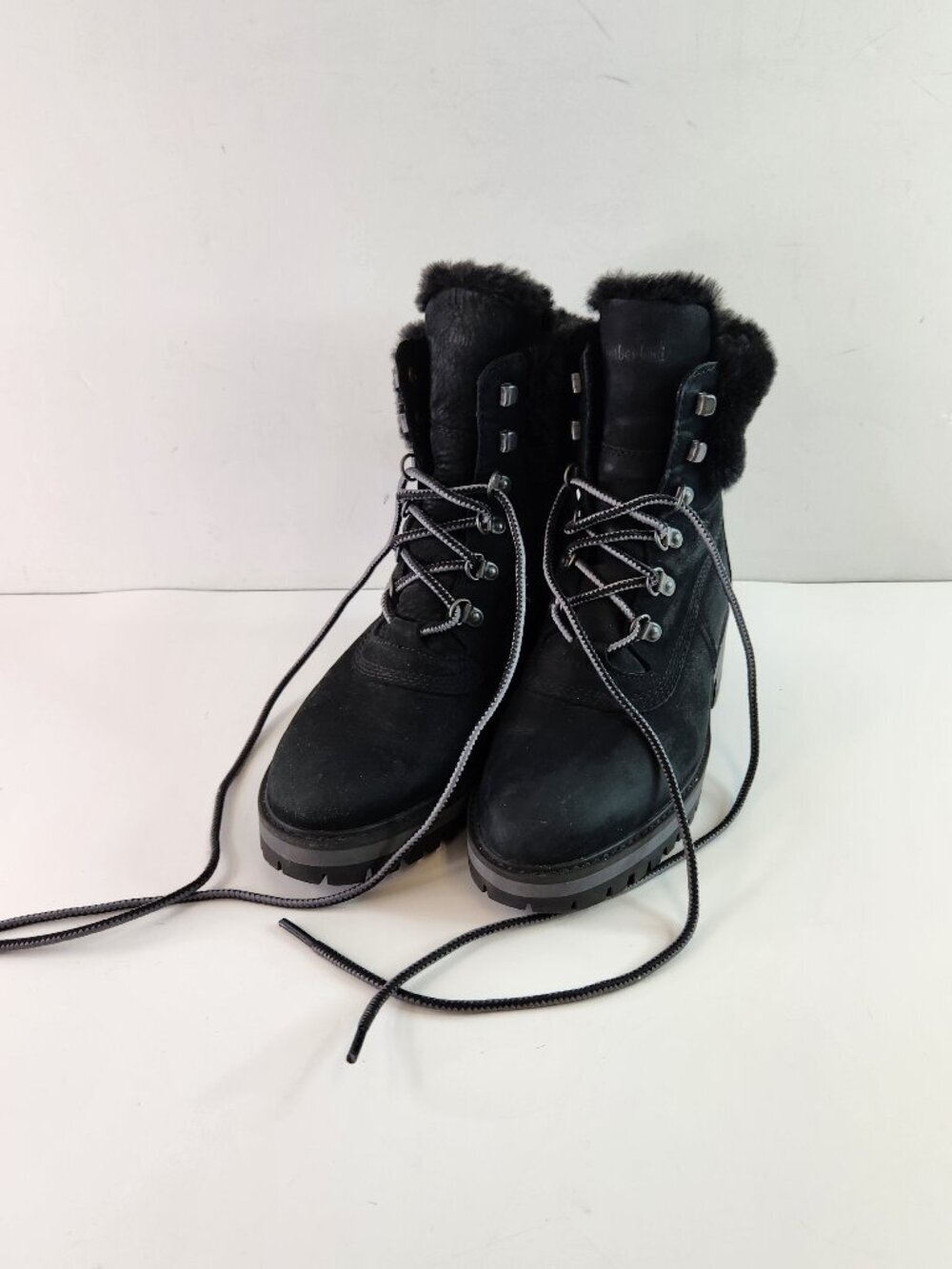 Timberland Courmayeur 6" Lace Up Boots Size 8 Shearling Black